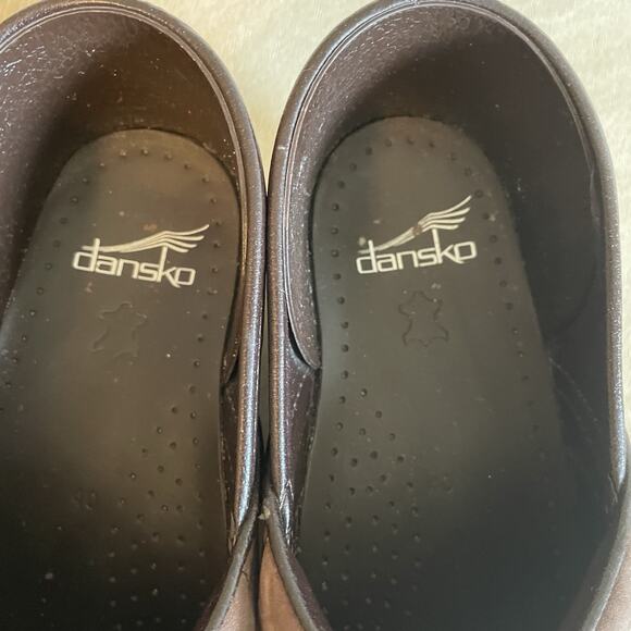 Dansko Clogs - Picture 10 of 10